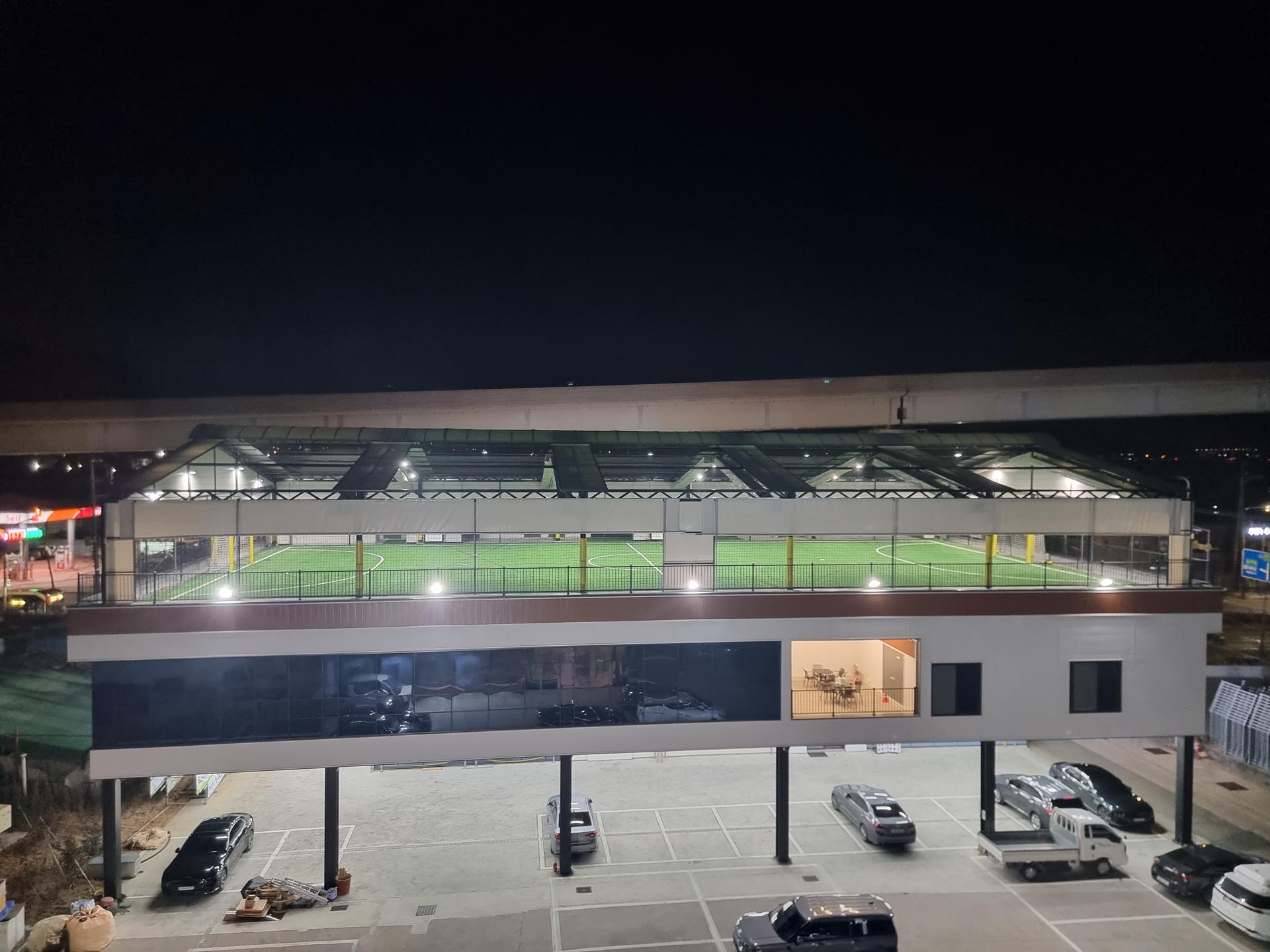 디에스풋살 야경 전경